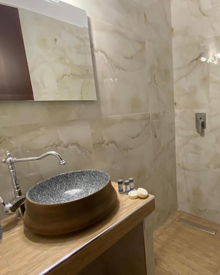 Kokkala Guestrooms Ngoại thất bức ảnh