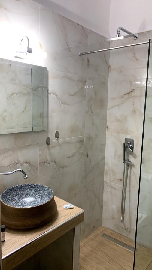 Kokkala Guestrooms Ngoại thất bức ảnh
