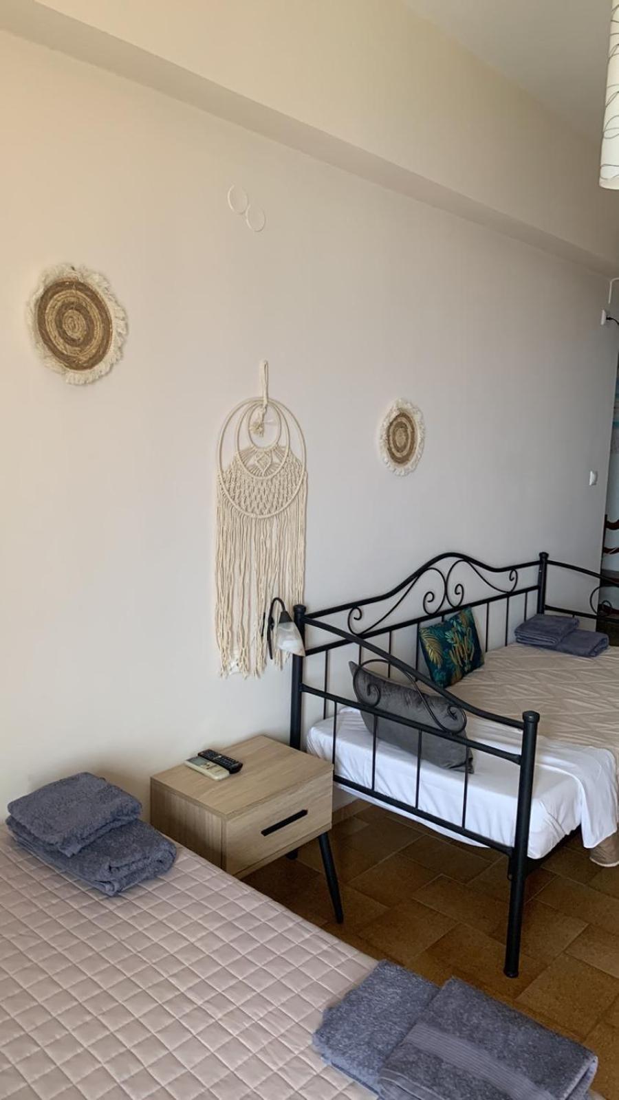 Kokkala Guestrooms Phòng bức ảnh