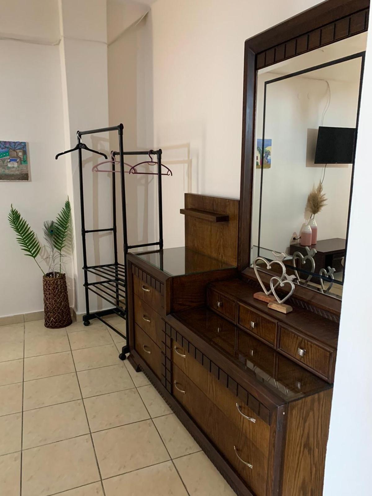 Kokkala Guestrooms Phòng bức ảnh