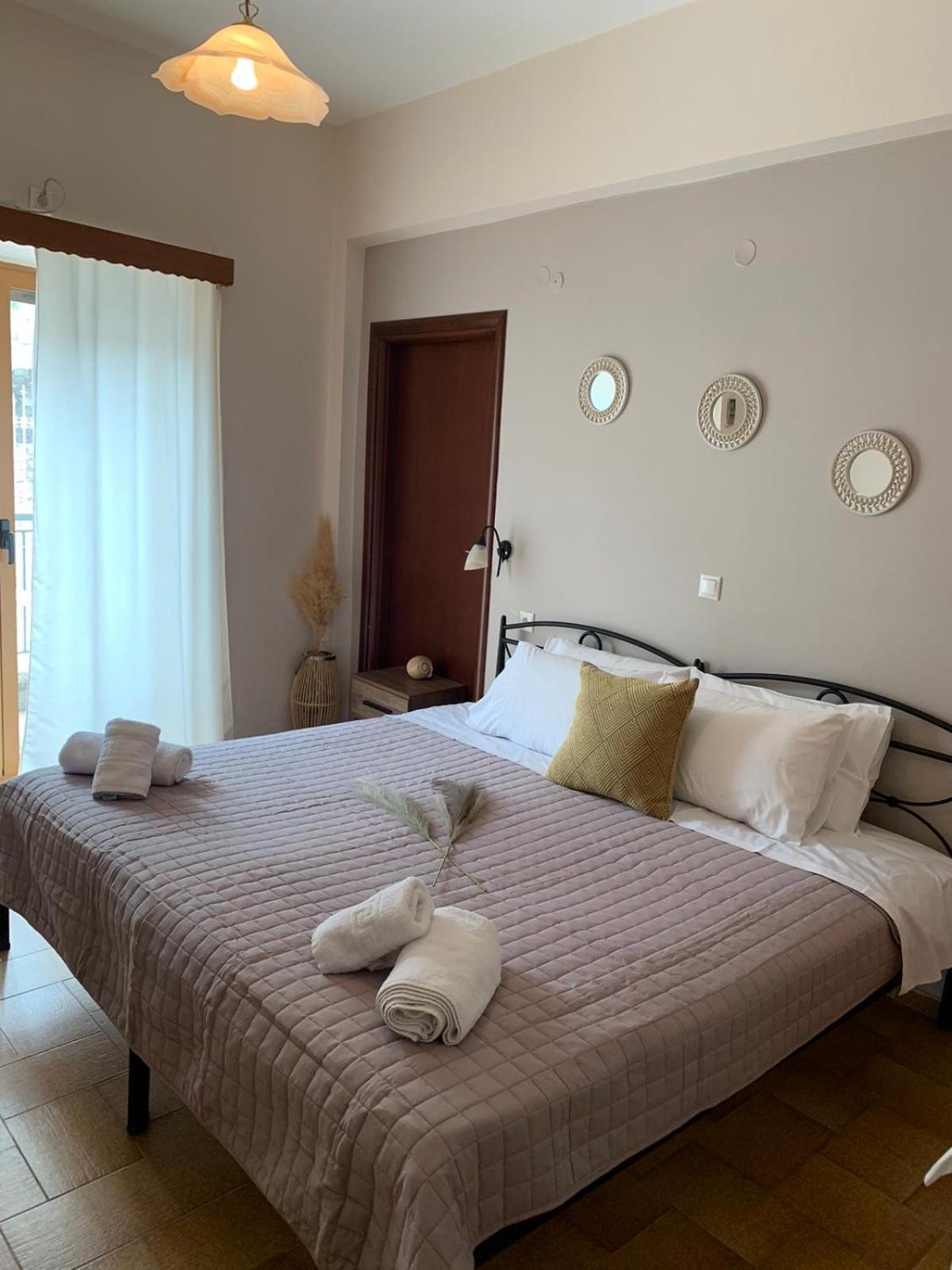 Kokkala Guestrooms Phòng bức ảnh